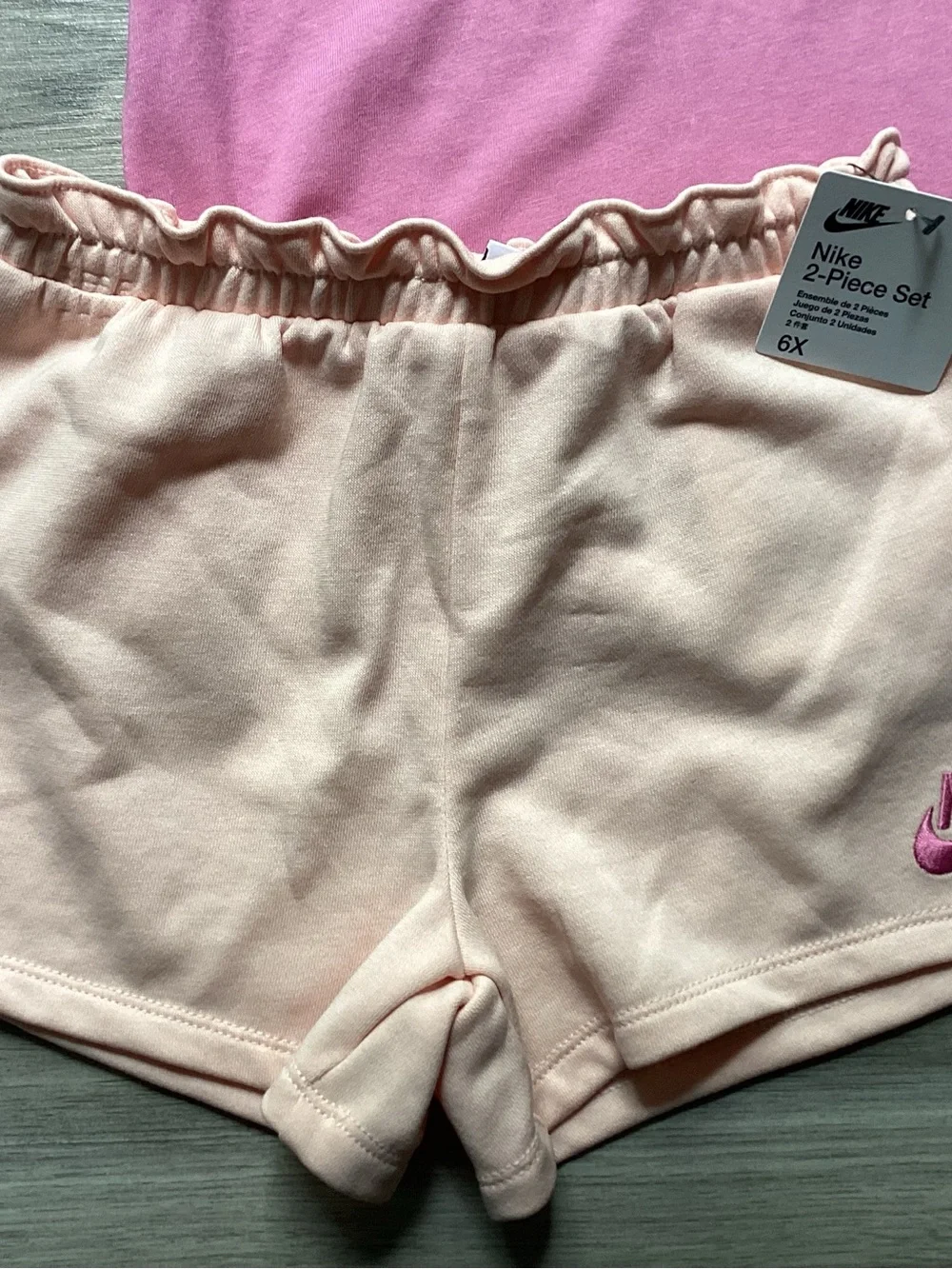 Girls Nike shorts set size 6X(NWT) ~PRICE IS FIRM, NO OFFERS~ - Picture 2 of 5